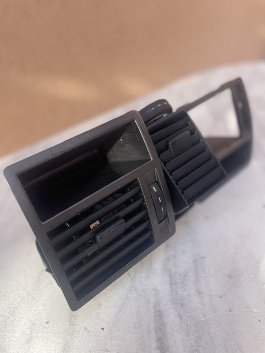 Grile ventilatie bord VW Transporter T5 2.0 TDI 2010-2016