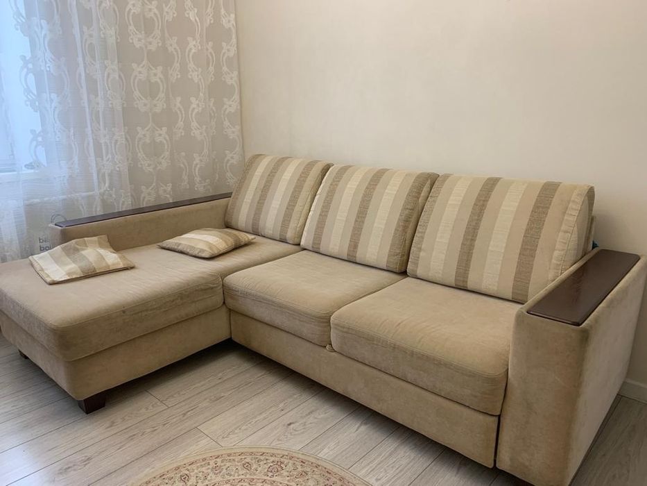 Продам диван в отличном состоянии