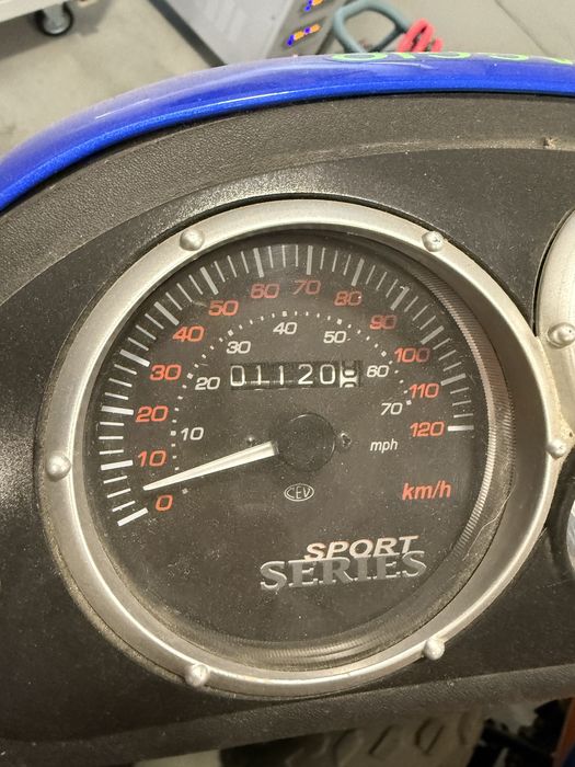 Vand Scooter Piaggio Energy km reali !!