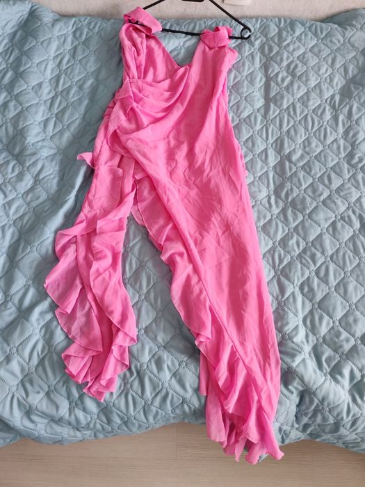 Наситено розова рокля - размер 42