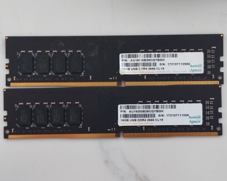 Продам ОЗУ Apacer 16 gb 2 шт
