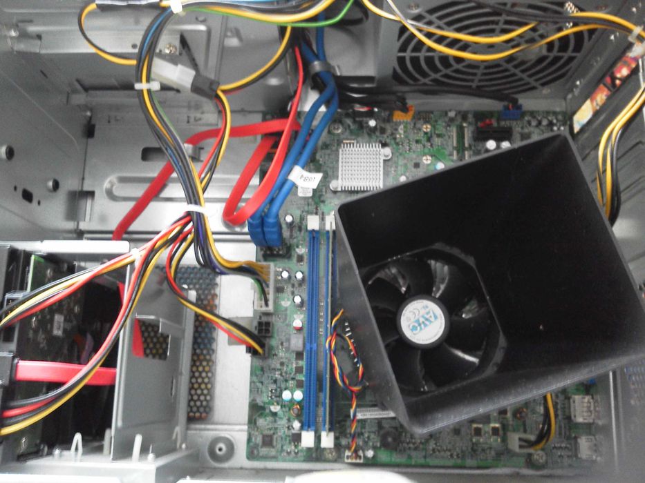 Componente PC/Configuratie Complera-Second Hand.