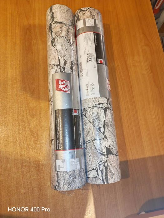 2бр нови ролки тапет