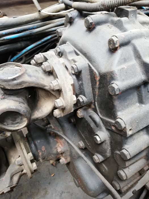 Reductor adaptabil pe  taf cu 4 iesiri