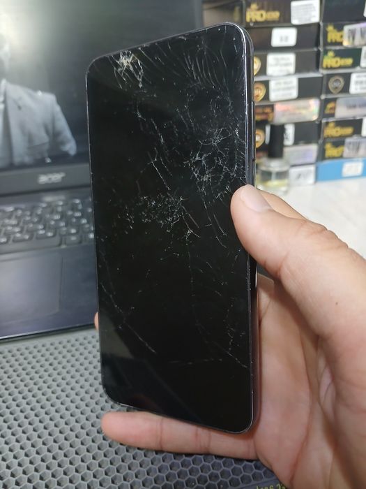 Samsung S23 (S911U) platasi sotiladi