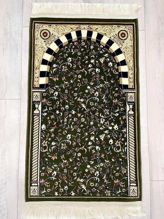 Мадина жойнамоз Саудия Арабистонидан кеган