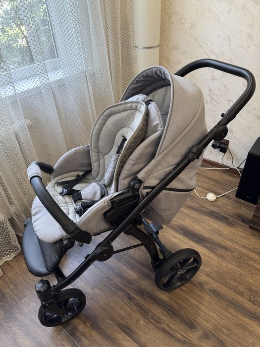 Коляска 2 в 1 Tutis Nanni