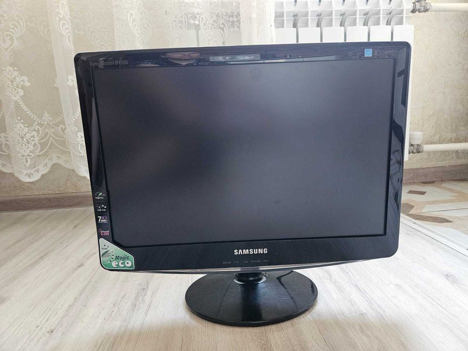 Монитор samsung б/у