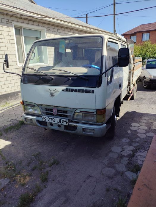 Продам бортовой грузовик Jinbei