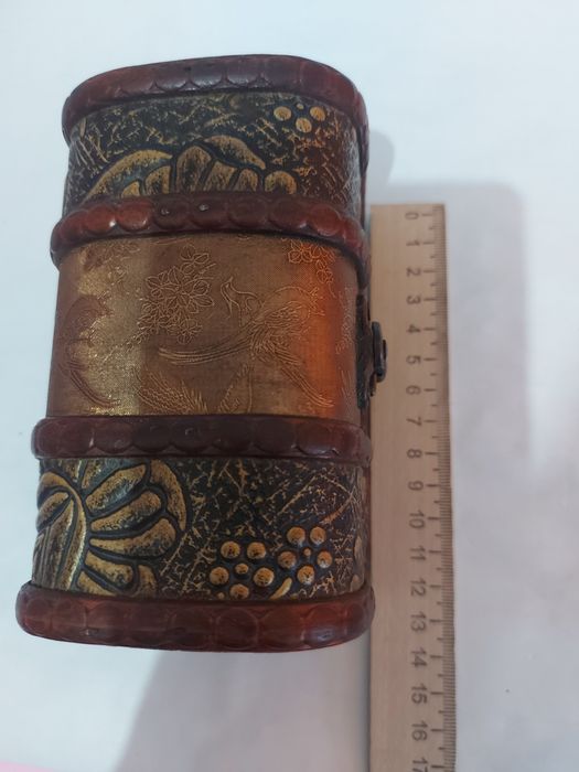 Шкатулка сундучок.