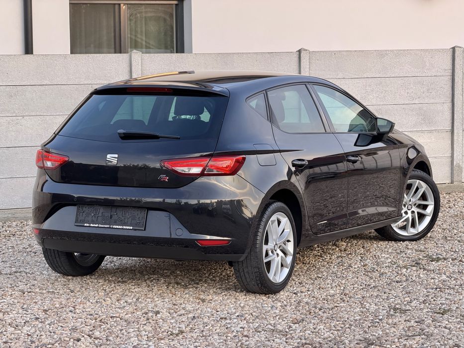Seat Leon FR , 2015 , 1.6 Diesel , Faruri Bi-LED , Adusa recent ( 5F )