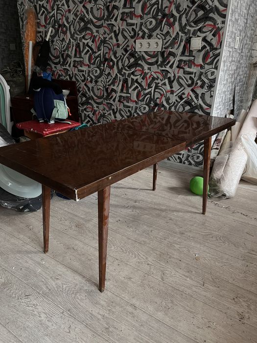 продам Стол журнальный