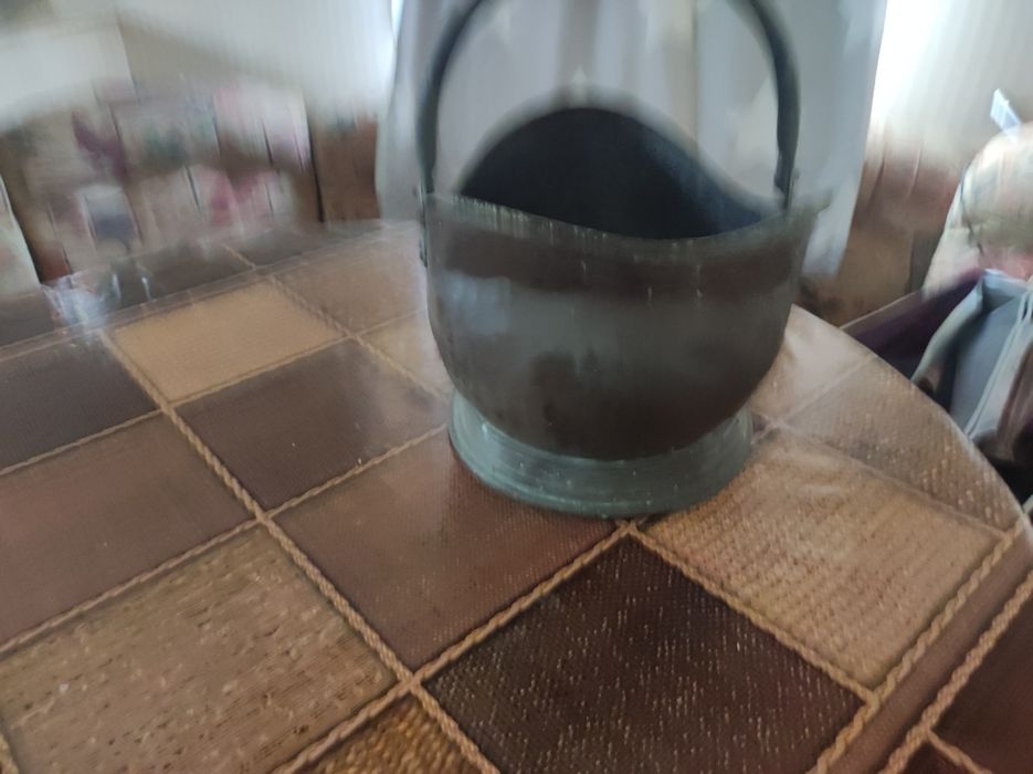 Медни менци за камина