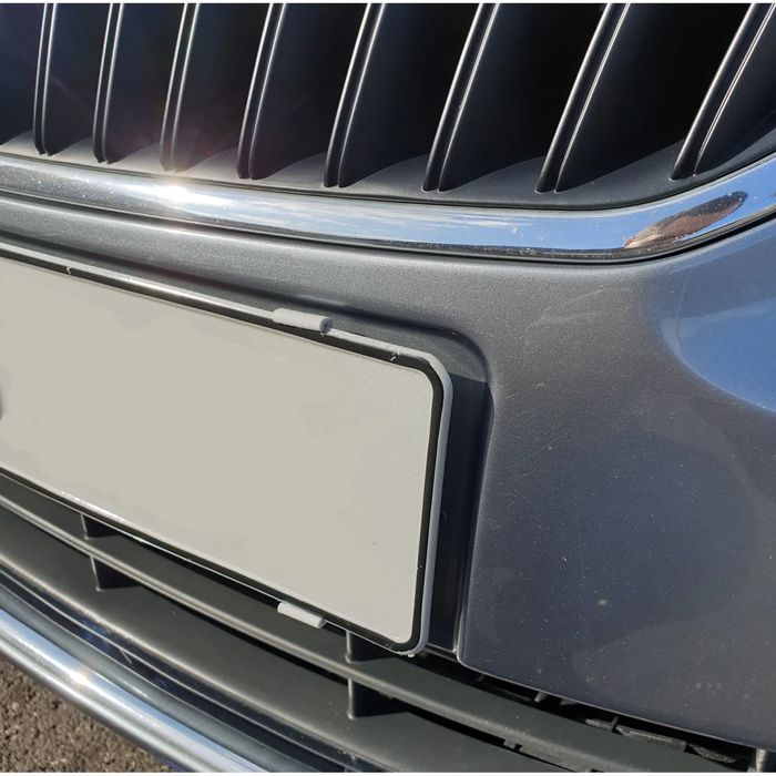 Set 4 suporti numar inmatriculare TIGER SLIM -Negru