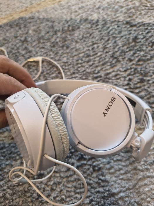 Căști gaming Sony defecte