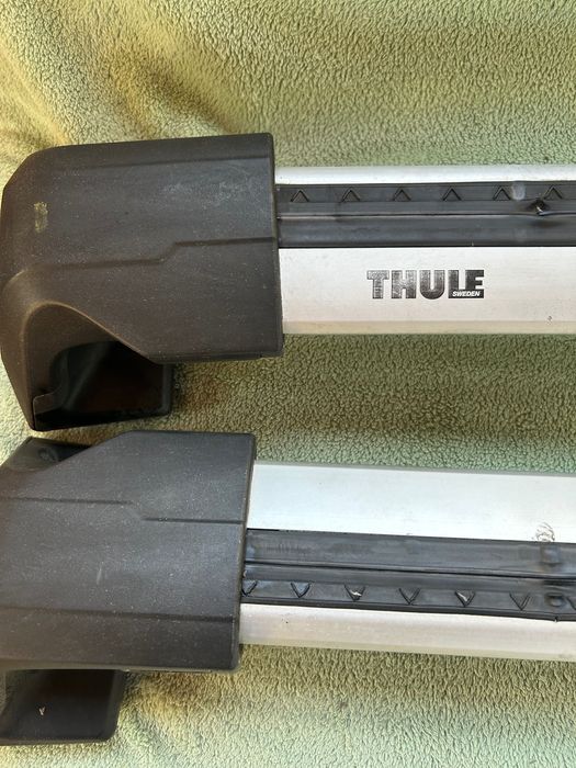 Bare portbagaj Thule cu 2 suporti de bicicletă Thule