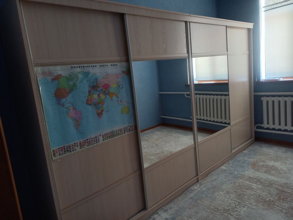 Туркестанда шкаф сатылады