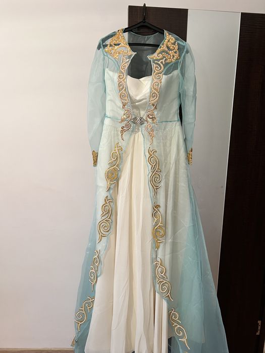 Платье с накидкой на УЗАТУ