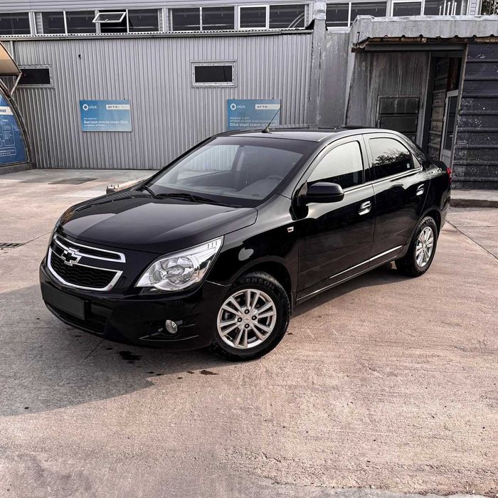 Chevrolet Cobalt 2023 (AT Black)