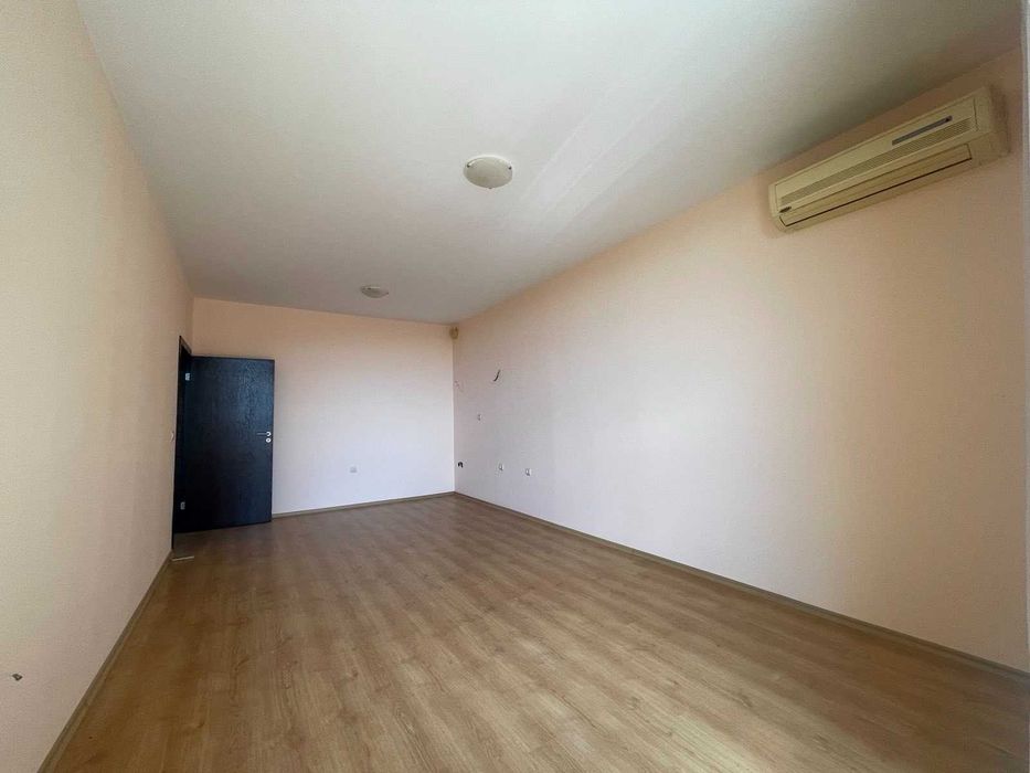 Продава се Двустаен апартамент в Свети Влас - 82 кв.м за 1358 €/кв.м - Снимка #10