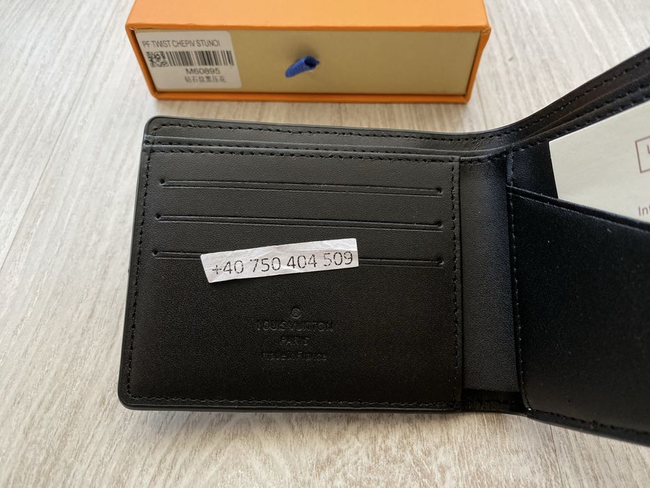 Portofel Louis Vuitton Negru