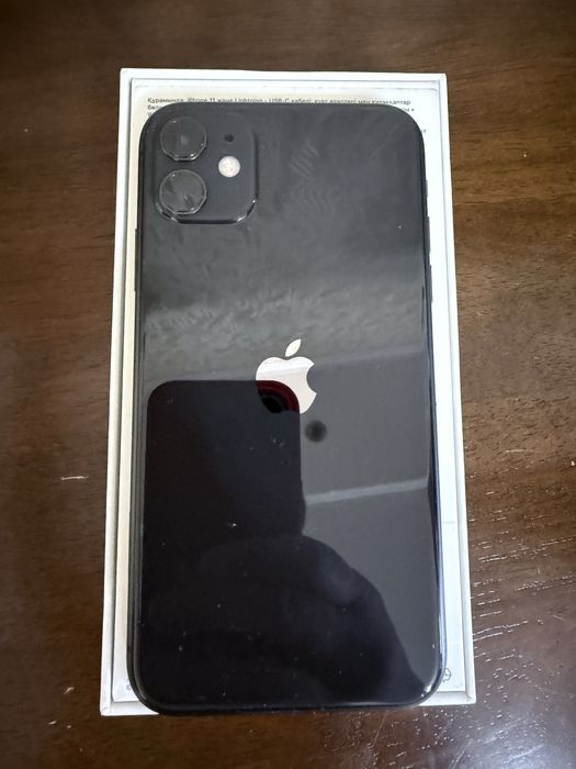 Продам айфон 11