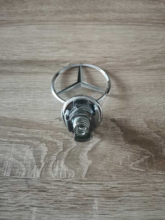 Mercedes Benz емблема мерник