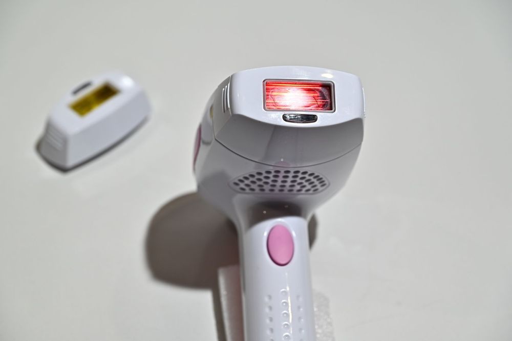 фотоепилатор LESCOLTON