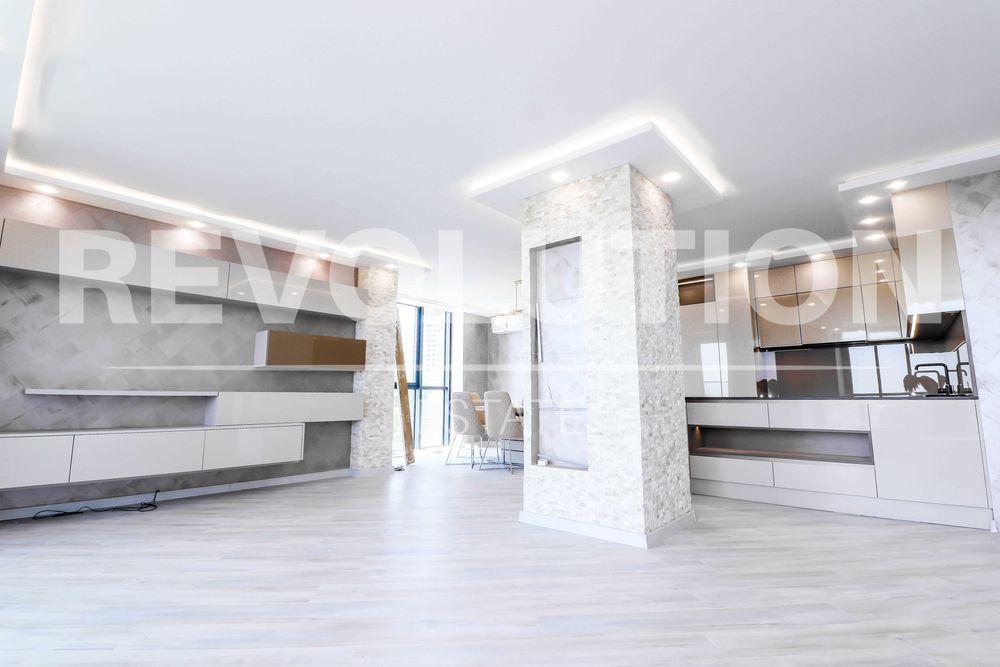 Дава се под наем Двустаен апартамент в Варна, Бриз - 85 кв.м за 1495.83 € - Снимка #3