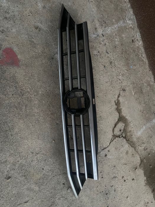 Grilă originala pentru  VW Passat