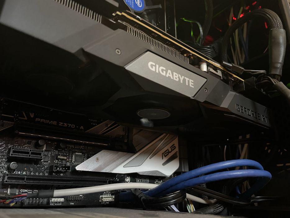 Placa video RTX 2080 super OC Gigabyte 8GB