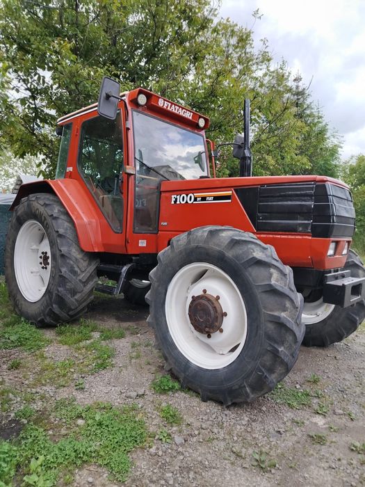 Tractor Fiat 100