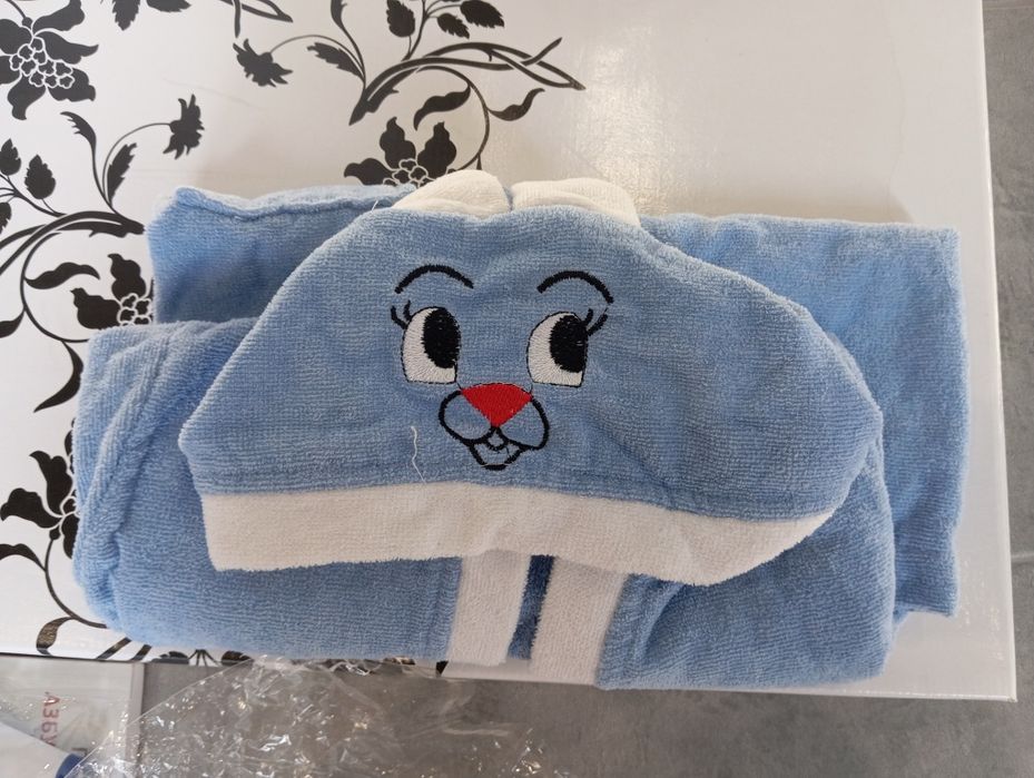 Детски и бебешки дрешки