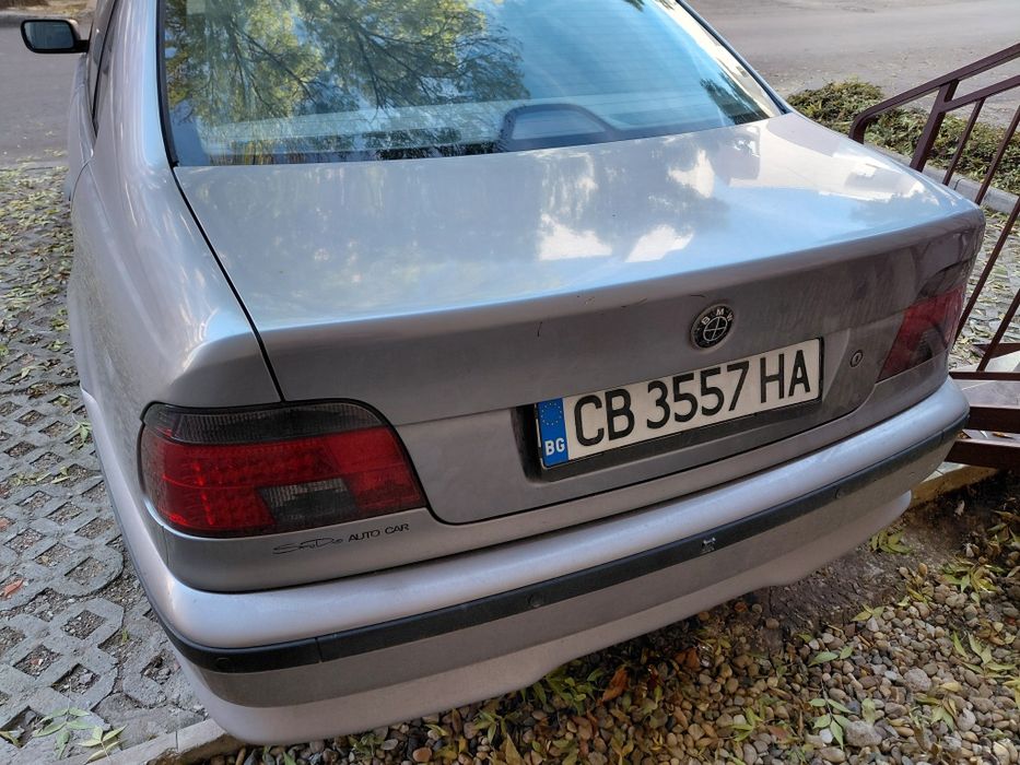 BMW 520i e39 бензин /газ