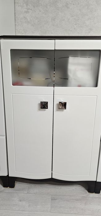 Продам стенку в гостиную