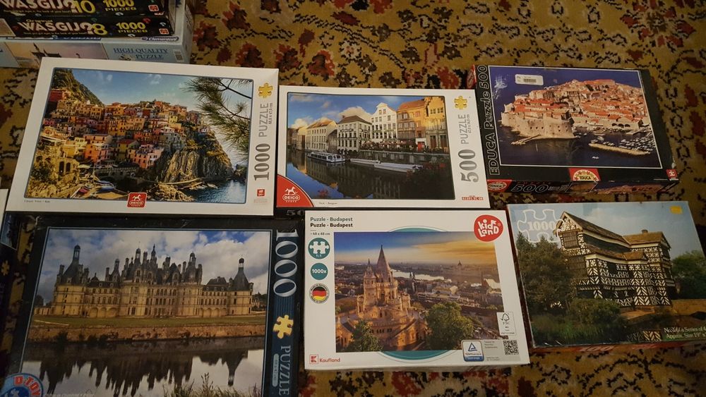 Colectie 36 de puzzle asamblate