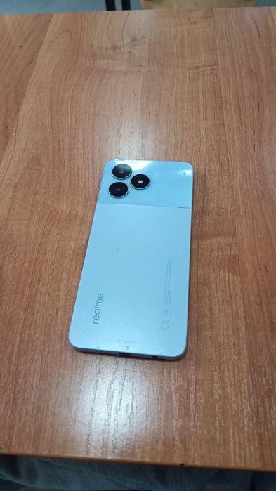 Реалми нот 50 ..
