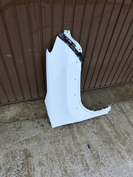 Aripa dreapta fata Toyota yaris cross