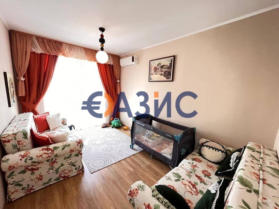 Продава се Тристаен апартамент в к.к. Слънчев бряг - 90 кв.м за 822 €/кв.м - Снимка #10