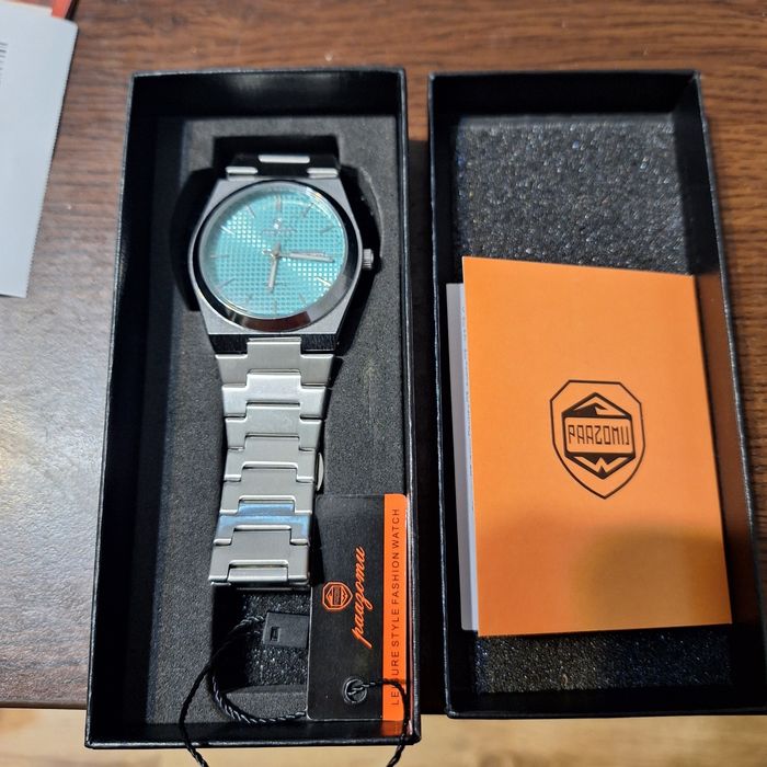 Ceas barbati model 2025