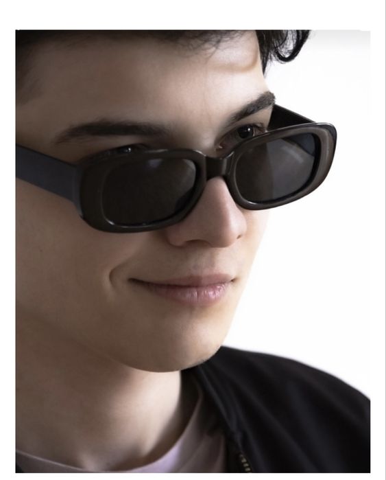 Солнцезащитные очки