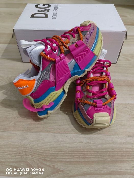 Нови маратонки висок клас н изработка