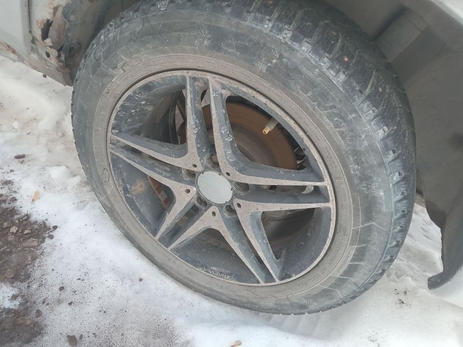 Продам диски мерседес 124 три штуки