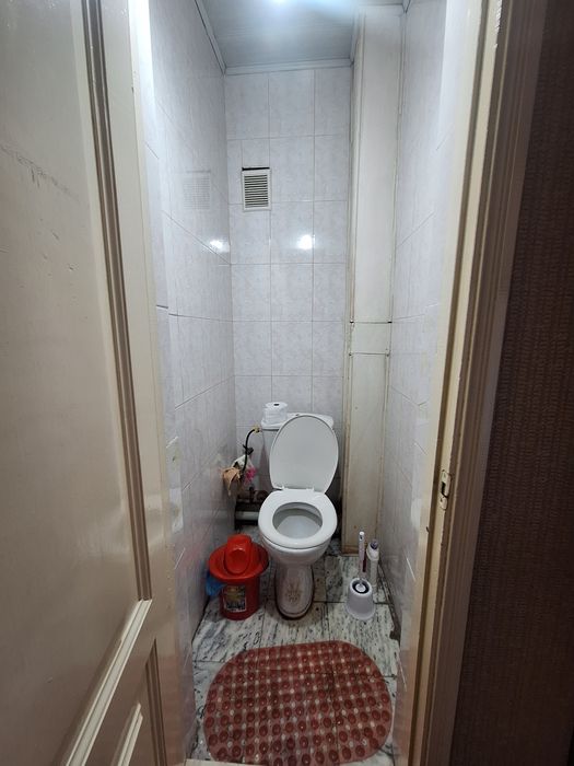 Квартира сотилади қора қамиш 2/3 да 2/4/4да 73квм