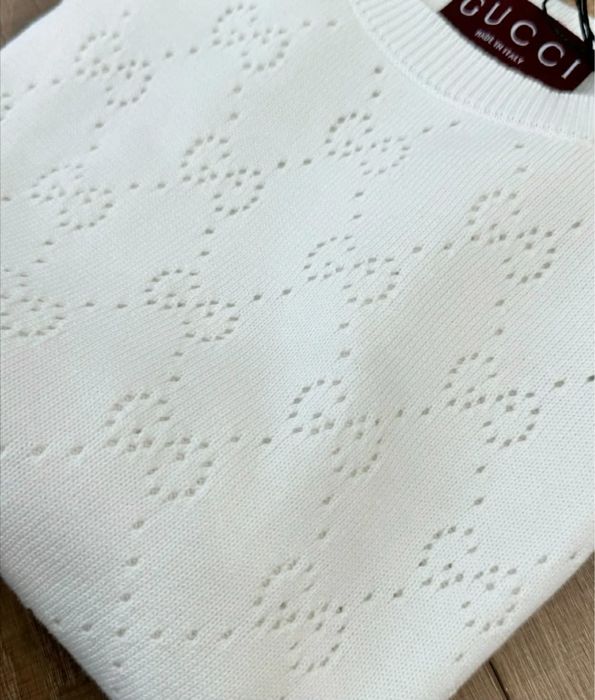 Дамска блузка GUCCI топ модел 2026 - налична в три цвята