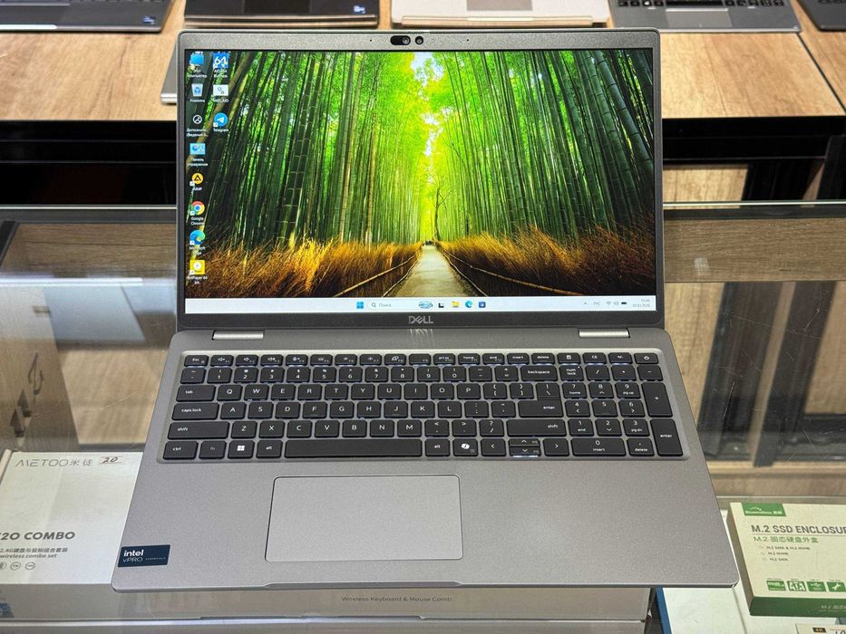 DELL Precision 3590 Ultra i7 155H RAM 16 SSD 512 Gb сенсорный