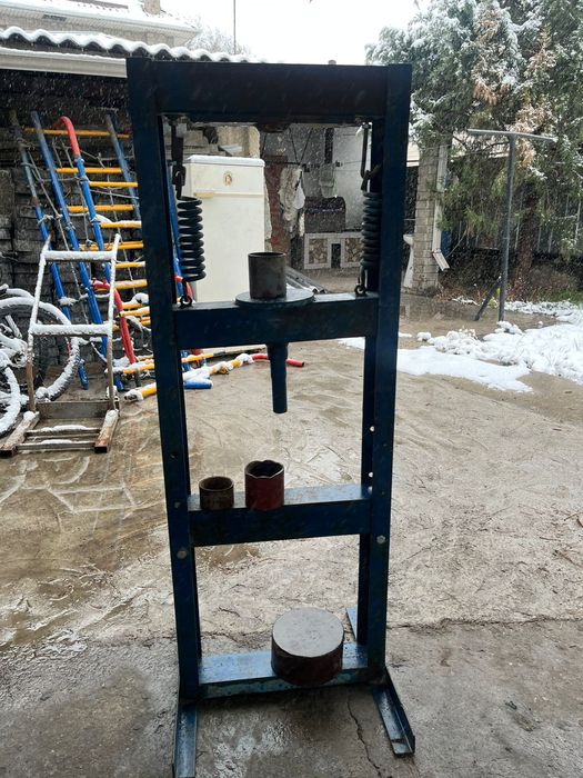 Пресс рама без домкрата