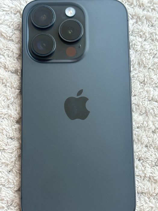 iPhone 15pro 128 mb