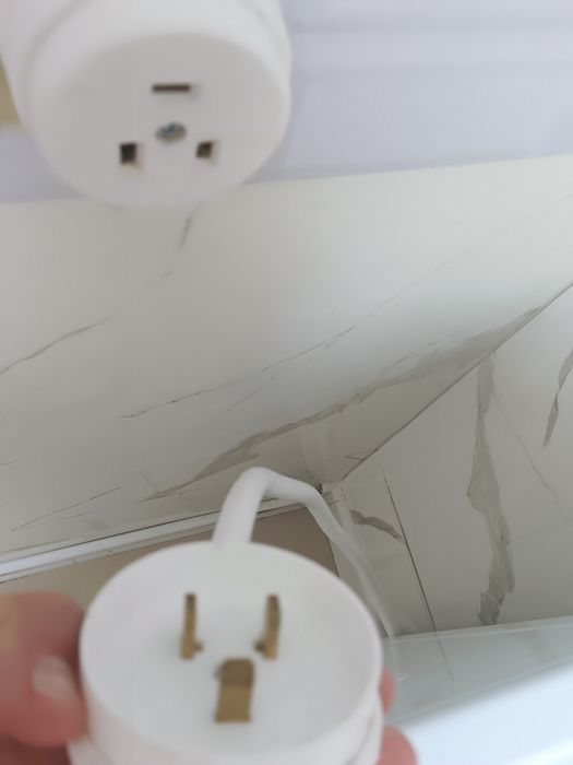 Продаю плитку б/у рабочий