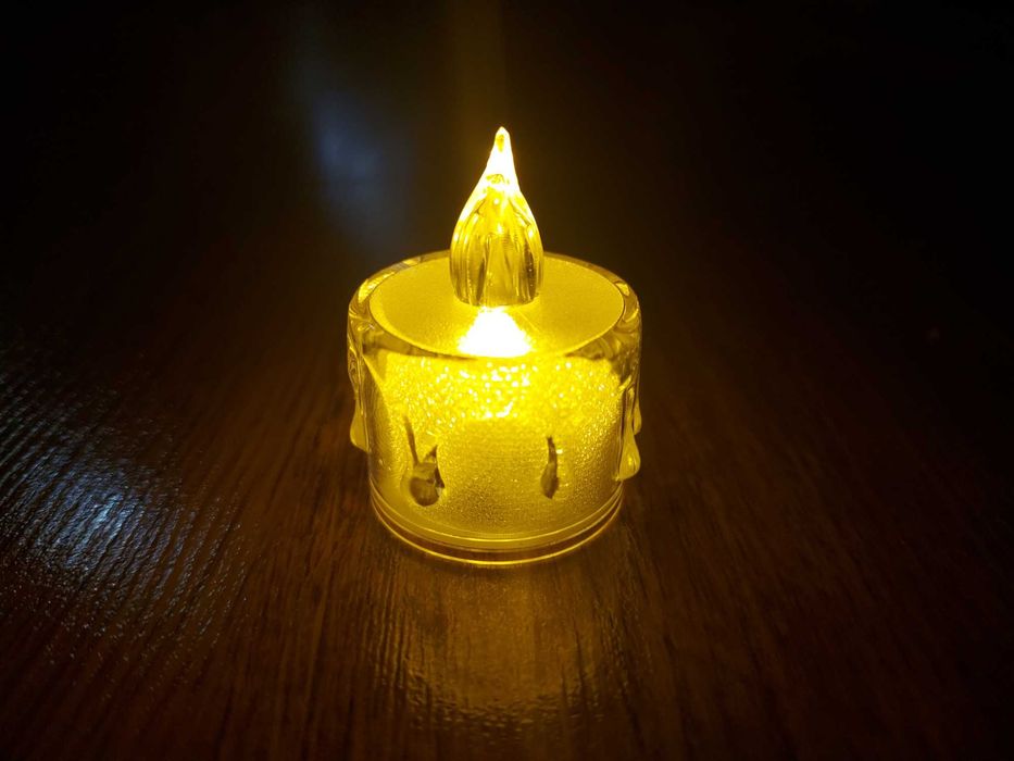 Новые свечи электронные декоративные очень красивие